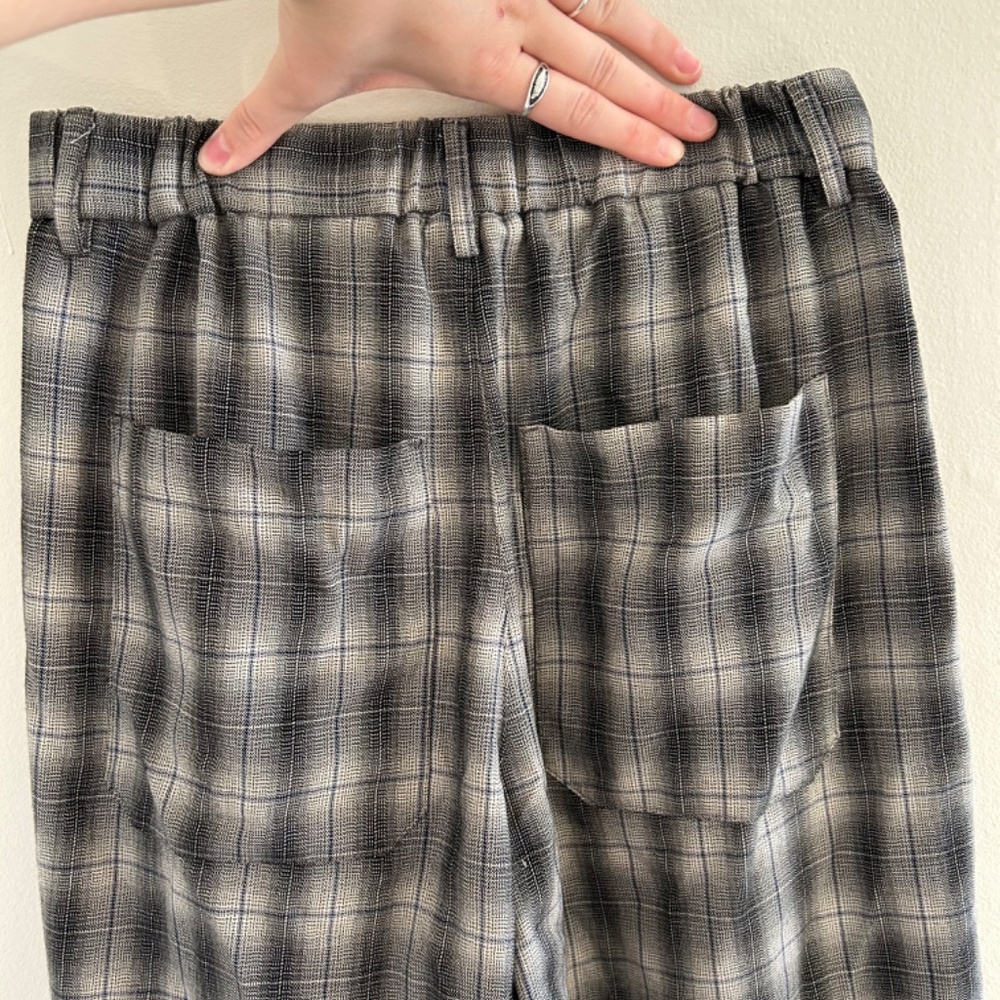 Pants - Picture 2 of 3